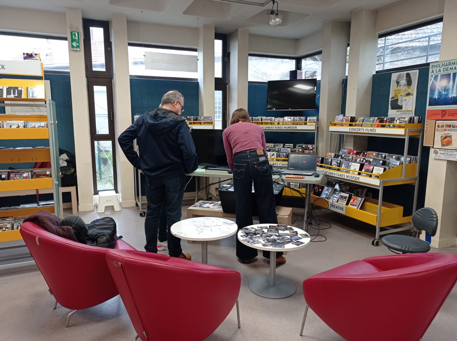 Atelier Mash Up à la Médiathèque Port du Canal à l'occasion du Printemps de l'esprit critique