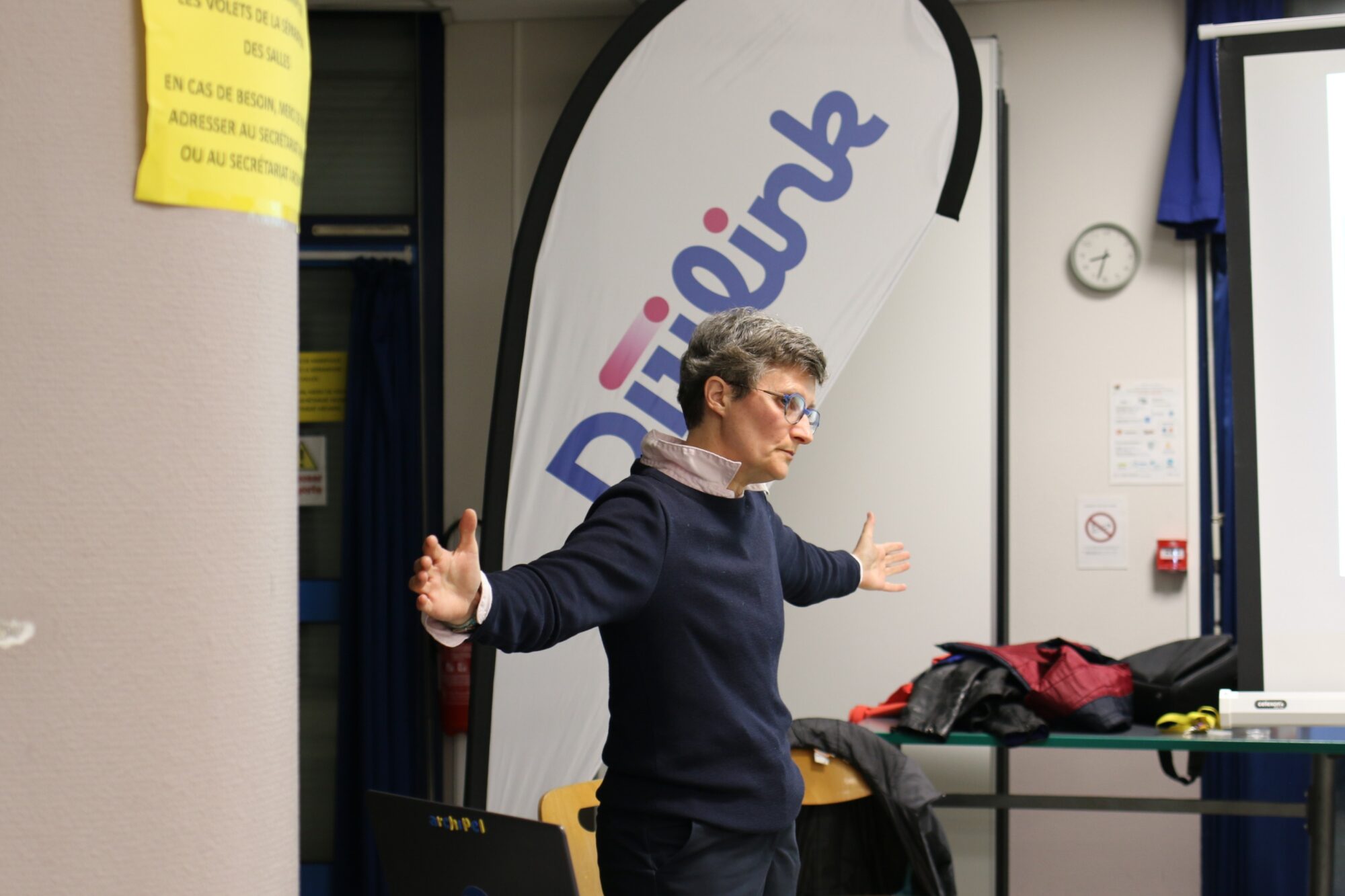 Dr Christelle Gée, lors de la conférence IA Dijilink