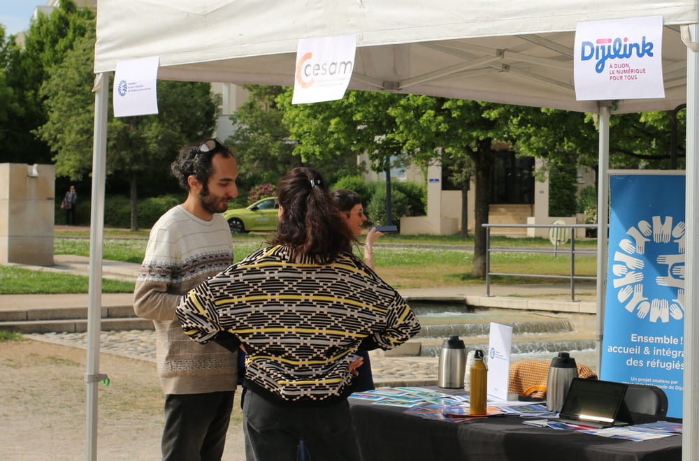 stand Ensemble